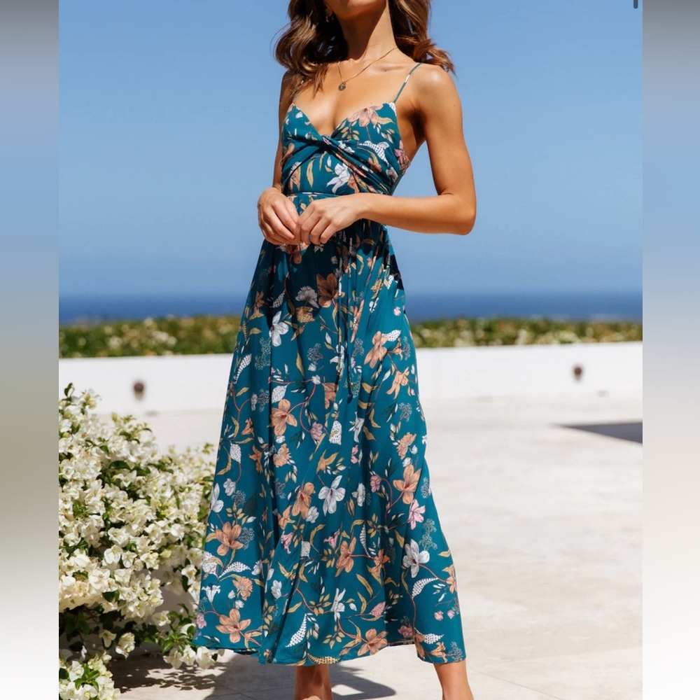 Hello Molly Floral Midi Dress